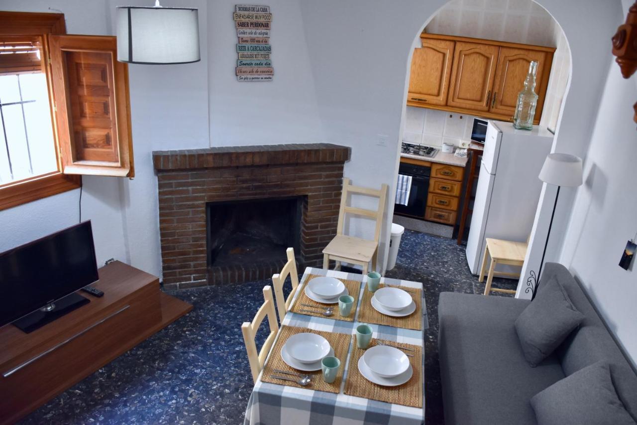 Alojamiento Ruta Del Mulhacen Apartamento Pampaneira Exterior foto