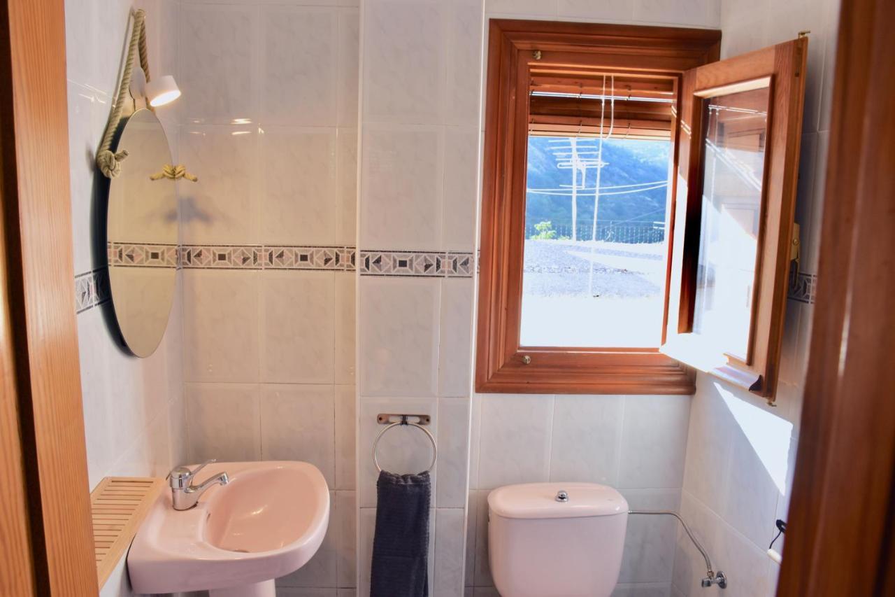 Alojamiento Ruta Del Mulhacen Apartamento Pampaneira Exterior foto