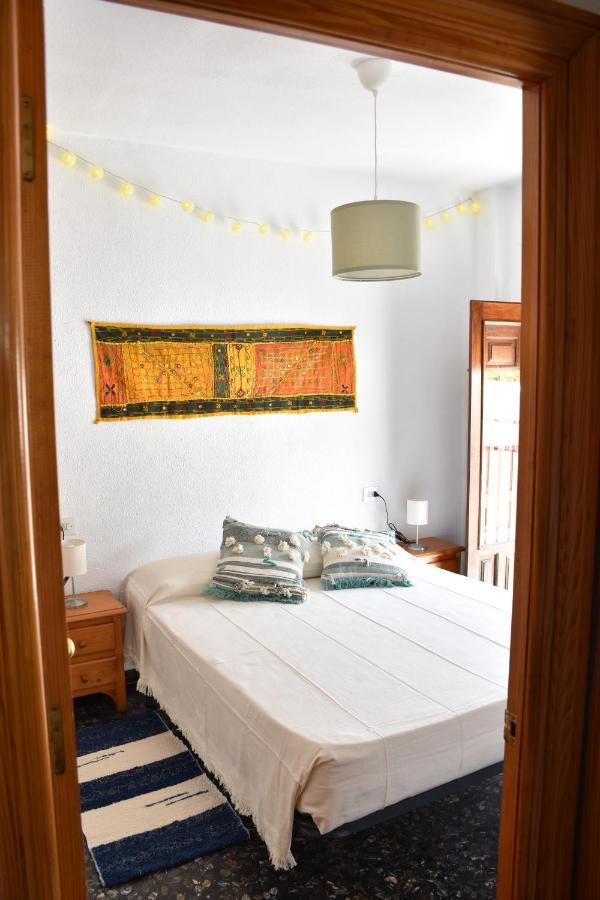 Alojamiento Ruta Del Mulhacen Apartamento Pampaneira Exterior foto